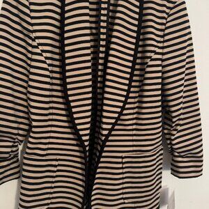 LADIES KASPER BLACK AND TAUPE BLAZER